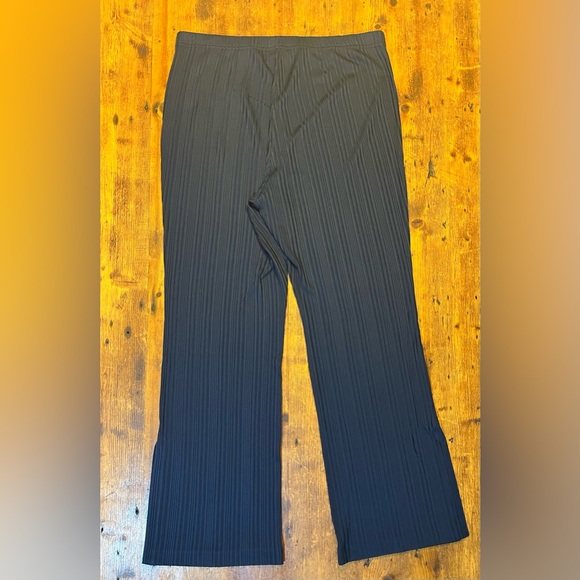 St John Navy Ribbed Pants with Small Slit on Both Legs - Picture 4 of 10